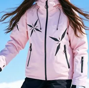 雪地运动服